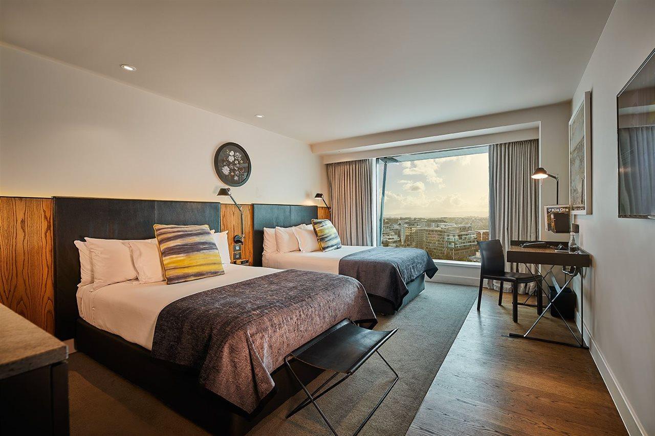 The Grand By Skycity Auckland Exterior photo A guest room at the Hotel Zags
